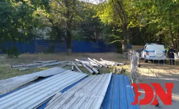 Дом на Нариманова обнесли забором. Фото donnews.ru