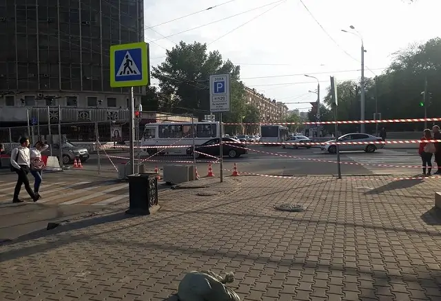 остановка театральная площадь липецк. театральная площадь чита. остановка пл театральная.