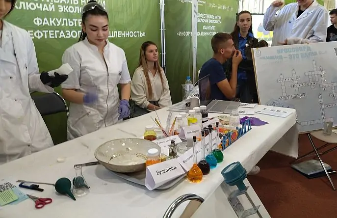 Участники фестиваля науки. Фото donnews.ru