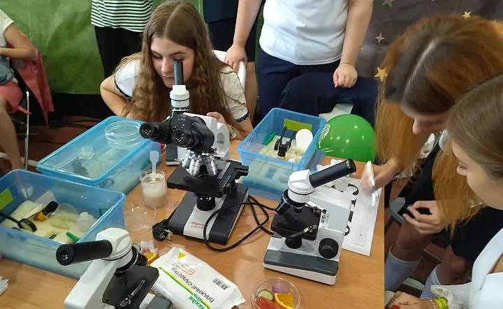 Участники фестиваля науки. Фото donnews.ru