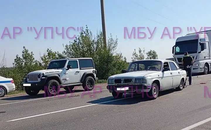 Фото с места ДТП спасателей системы «112» Аксайского района