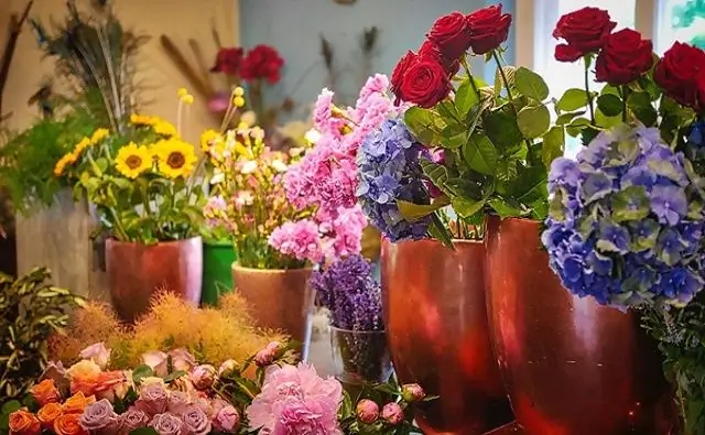 Букет цветов будет уместен всегда. Фото pixabay.com.