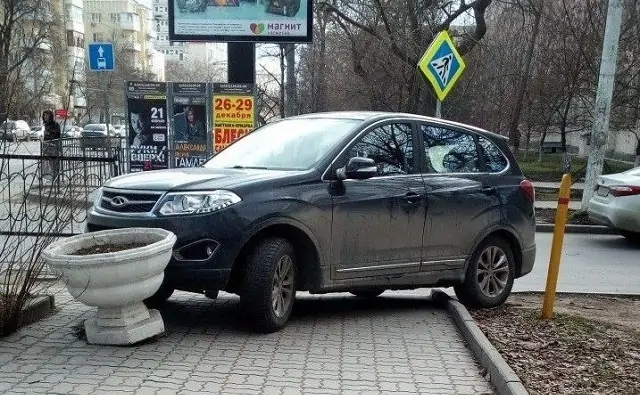 Один из примеров парковки в ростовском стиле. Фото kalitva.ru