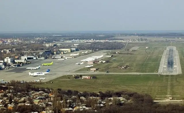 Территория старого аэропорта. Фото expertsouth.ru.