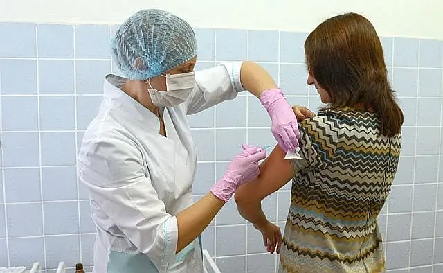 Вакцинация от коронавируса. Фото kostroma.bezformata.com
