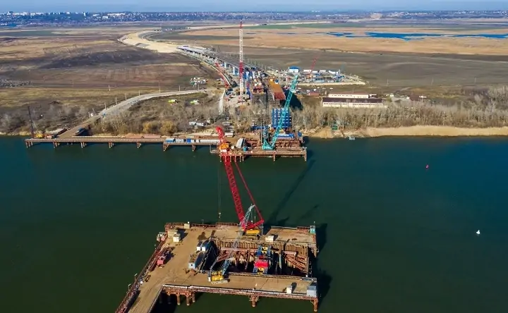 Строительство нового моста через Дон. Фото donland.ru