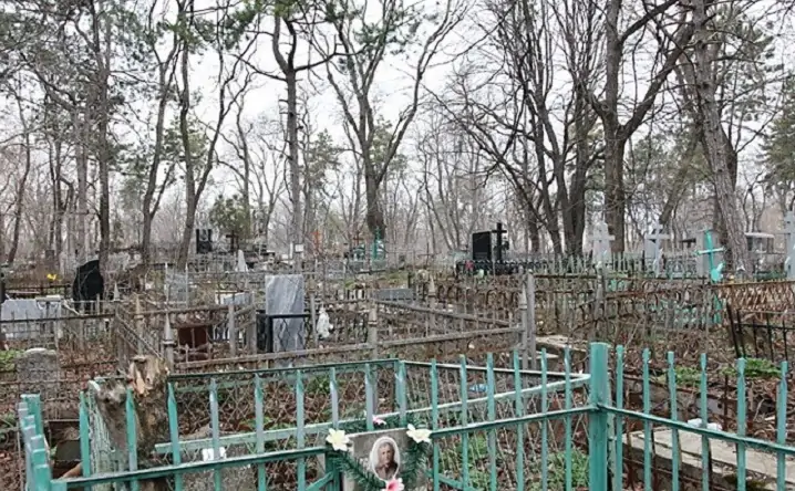 Кладбище в Ростове. Фото yandex.ru