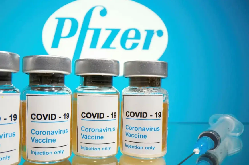Вакцина от коронавируса корпорации Pfizer. Фото hindi.news24online.com.