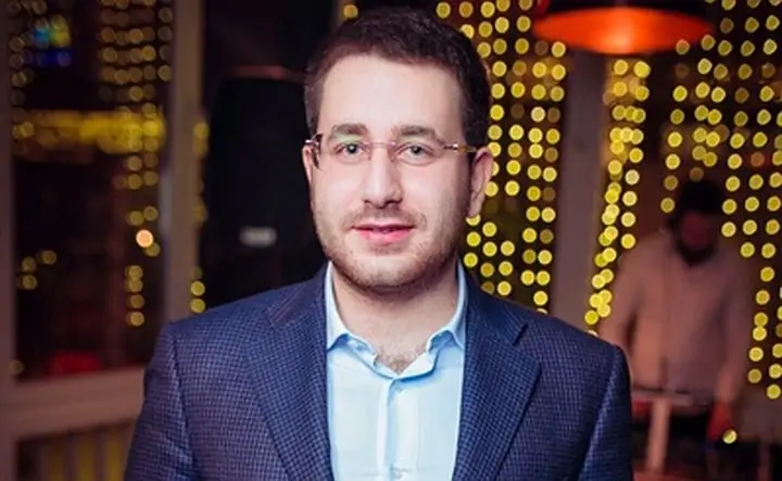 Министр туризма ставропольского края трухачев. Ректор казну. Месхи бебури и о главы октябрьского района. Сын ректора. Сын ректора дгту бебури месхи.