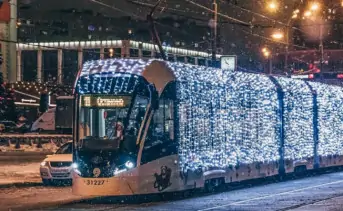 Новогодний трамвай в Ростове. Фото Ростовский городской транспорт