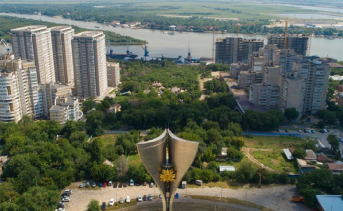 В администрации Ростова сначала разрешили строить на Театральном спуске очередной ЖК, а потом пообещали больше этого не делать