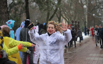 Более 1,5 тысяч ростовчан поучаствовали в новогоднем забеге 1 января