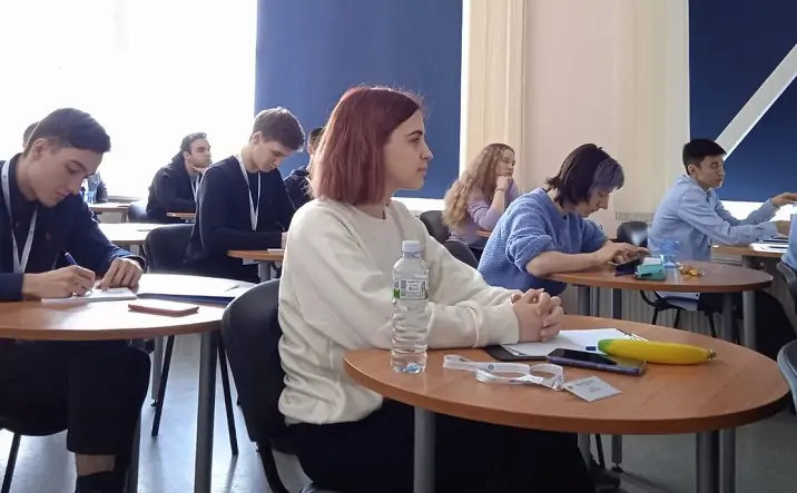 Студенты. Фото physics.hse.ru