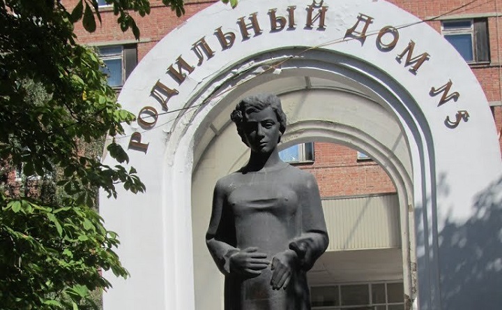 В Ростове реконструкцию родильного дома № 5 могут не завершить в срок