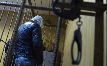 Швырнувший младенца в бетонную стену таксист из Ростова получил 9 лет колонии