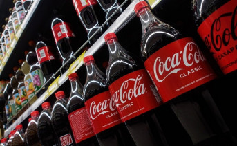 В московском магазине нашли имитирующую Coca-Cola газировку, изготовленную на заводе в Ростовской области