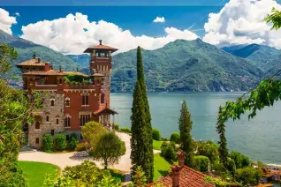 Дома на озере комо италия недвижимость в турции купить недорого