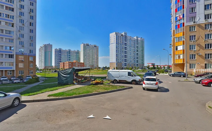 Вид на участок, на котором появится корпус. Фото с Яндекс.Карты