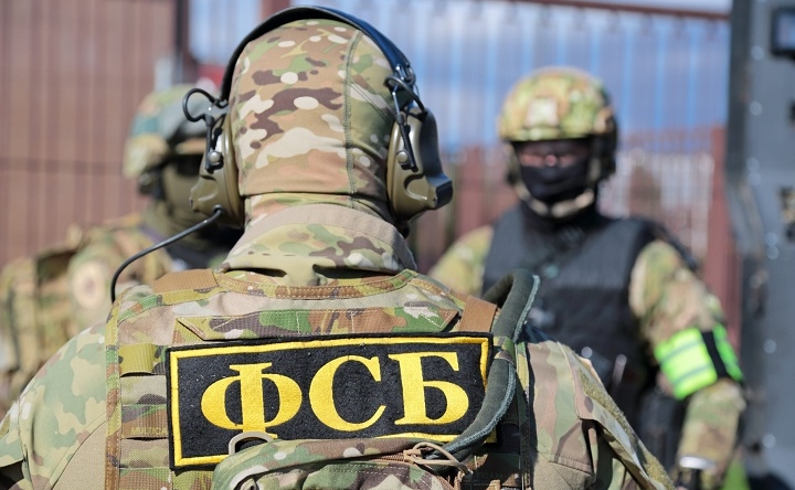 В Ростове осудили парня за попытку забросать краской отдел полиции
