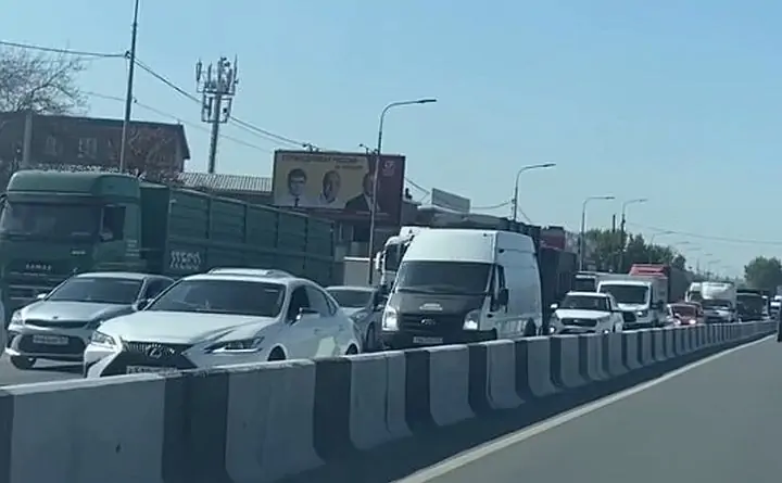 Дорога на таганрог сейчас. Улица дорожная таганрог. Ростов таганрогское шоссе. Таганрогская улица ростов на дону. Трасса ростов таганрог.