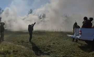 Военнослужащий использует комплекс РЭБ для борьбу с беспилотниками. Фото donland.ru.