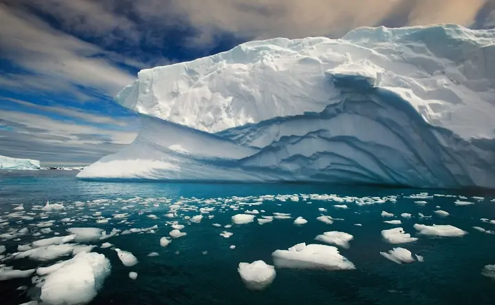 Ледник в Антарктиде. Фото scientificrussia.ru.