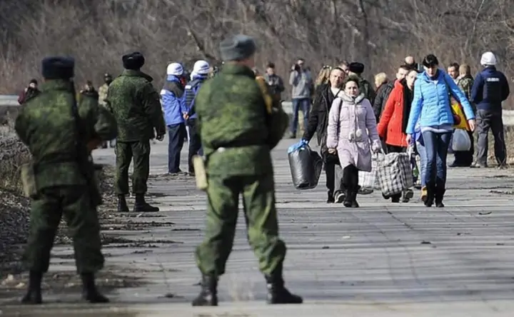 Беженцы с Донбасса. Фото: РИА Новости/Сергей Аверин