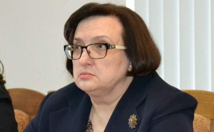 Бывшего председателя Ростовского облсуда Золотарёву заподозрили в семи эпизодах получения крупных взяток