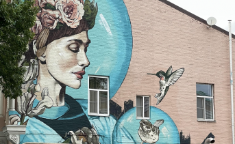 Уличным художникам со всей России разрешили украсить дома в центре Ростова муралами