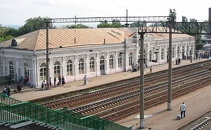 Железнодорожный вокзал Чертково. Фото zsro.ru