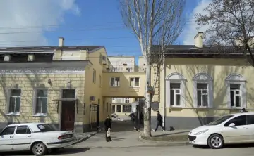 Здание онкодиспансера. Фото donland.ru