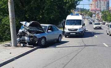 В Ростове в ДТП погиб 28-летний водитель