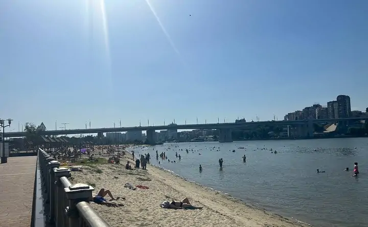 Пляж «Левобережный». Фото donnews.ru