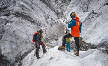 Альпинисты в горах КБР. Фото пресс-службы МЧС России