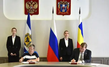 Подписание соглашения. Фото zsro.ru