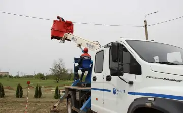 Работы на электросетях. Фото пресс-службы «Россети Юг»