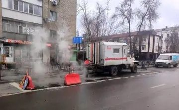 Дефект на теплотрассе. Фото департамента ЖКХ и энергетики Ростова