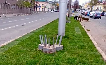 Разделительный газон. Фото пресс-службы администрации Чебоксар