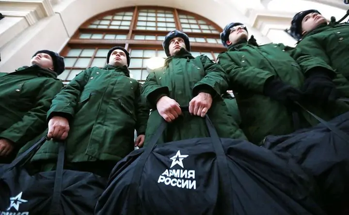 Призывники. Фото Сергея Конькова, ТАСС