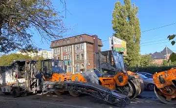 Ремонт дороги. Фото donnews.ru