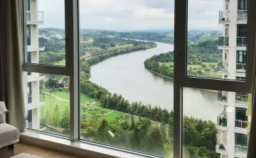 Вид из окна. Иллюстрация генерирована нейросетью GigaChat