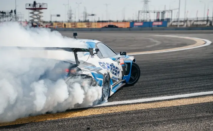 Машина в манёвре. Фото Анастасии Василаки