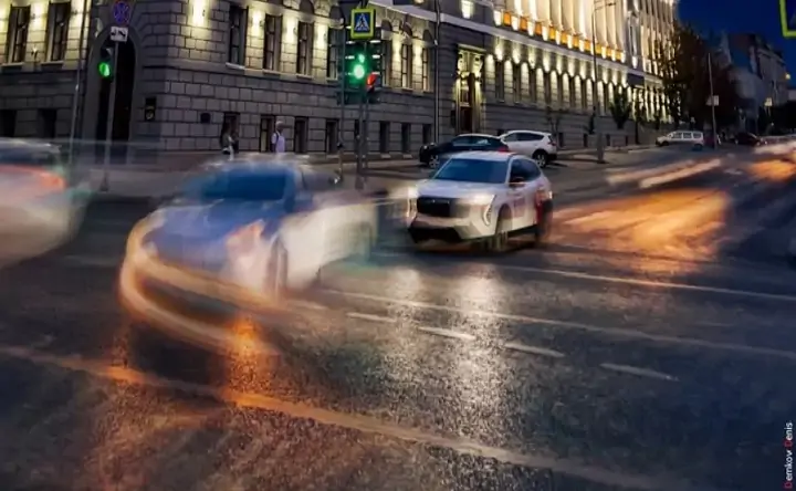 Автомобили. Фото для иллюстрации. Автор Денис Демков