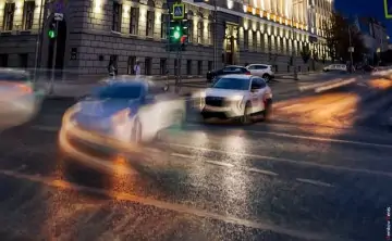 Автомобили. Фото для иллюстрации. Автор Денис Демков