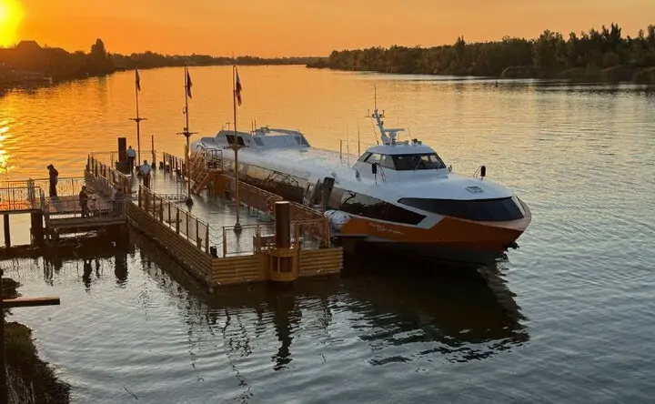 «Метеор 120Р». Фото судоходной пассажирской компании «Дон»