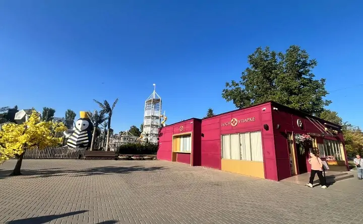 Кафе в парке "Плевен". Фото из telegram-канала Александра Скрябина