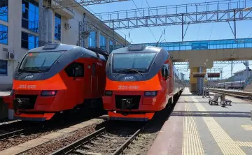 Электричка. Фото пресс-службы СКЖД