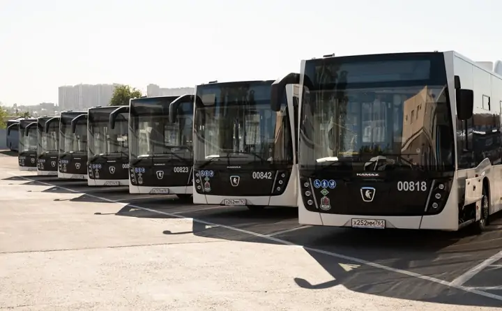 Автобусы. Фото администрации Ростова