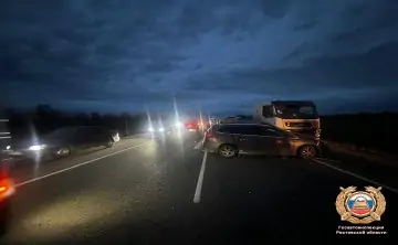 Фото с места ДТП. Фото отдела пропаганды ГИБДД по Ростовской области