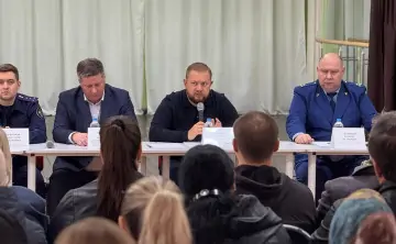 Встреча с жителями. Фото Ангелины Булановой